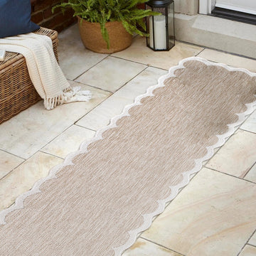 Alice Classic Cottage Two-tone Scalloped Indoor/Outdoor Area Rug